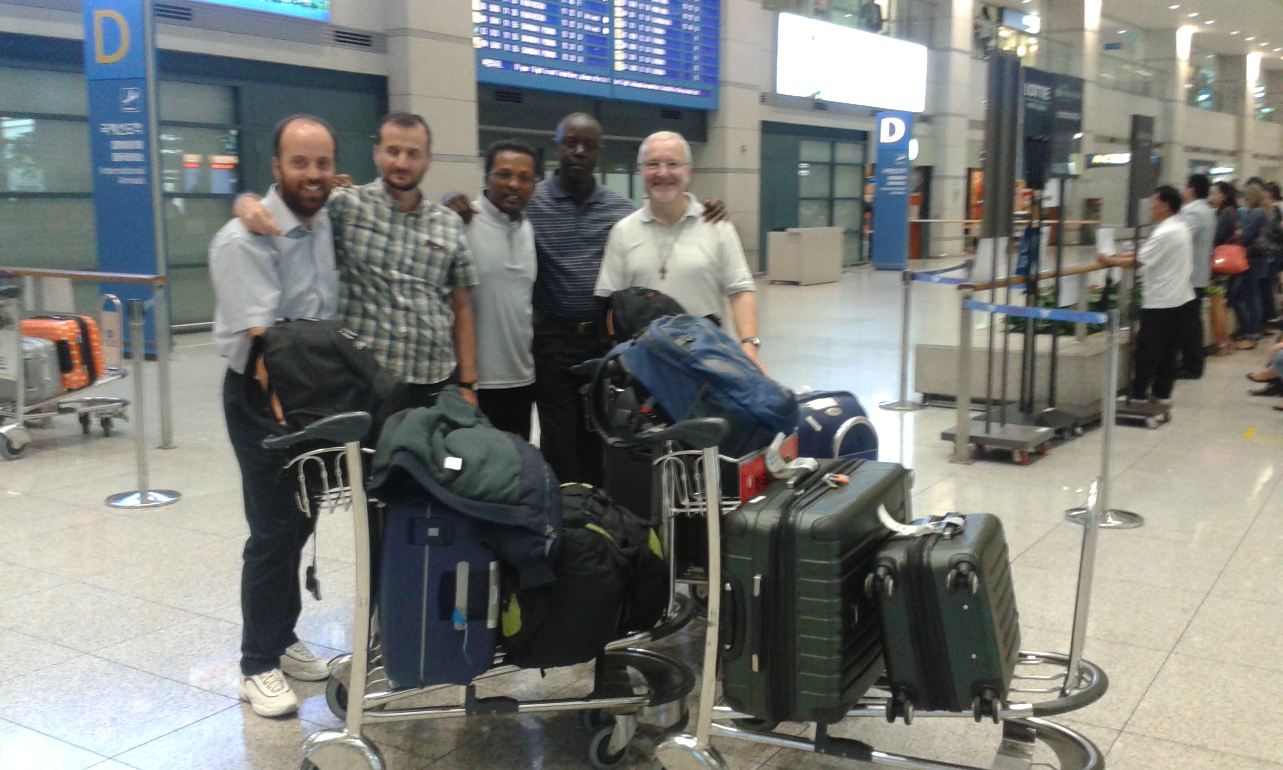 Tamrat y Gianpaolo nos acogen en Corea